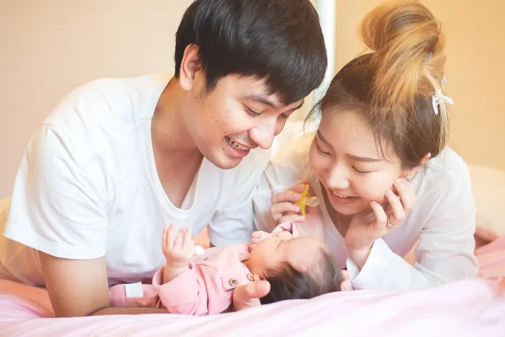 Cara Melawan Baby Blues hingga Depresi Pasca Persalinan