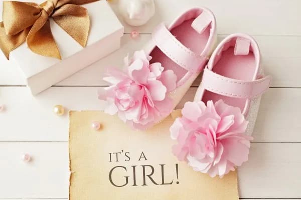 225 Nama Baptis Bayi Katolik Perempuan dari Santo Santa