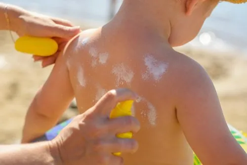 bolehkah bayi 3 bulan ke pantai