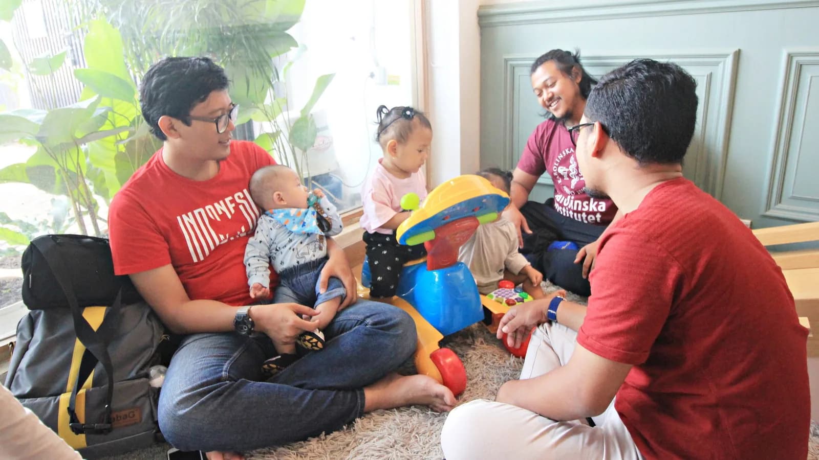 Ayah dengan anak-anaknya