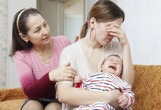 gejala baby blues adalah