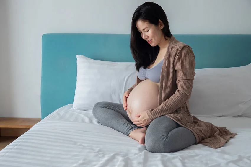 Cegah dari sekarang, dengan PilihanAmanMama yang bebas toksin, halal, dan dibuat dengan bahan-bahan natural ya