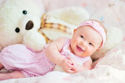 Nama Bayi Perempuan Latin Beserta Maknanya dari F-J