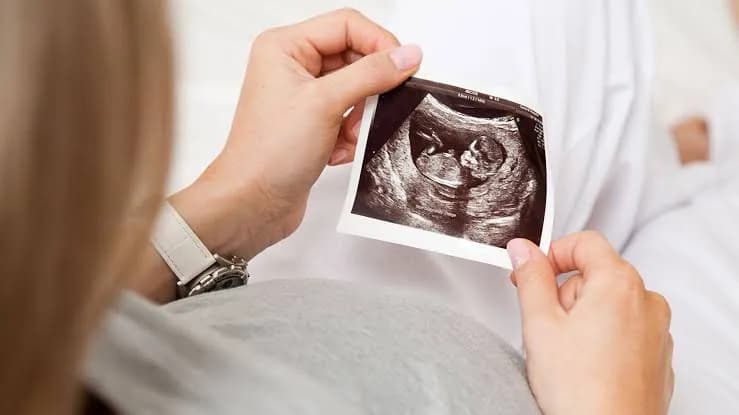 6 Hal Ini Bisa Menyebabkan Keguguran, Mama Wajib Hati-Hati!