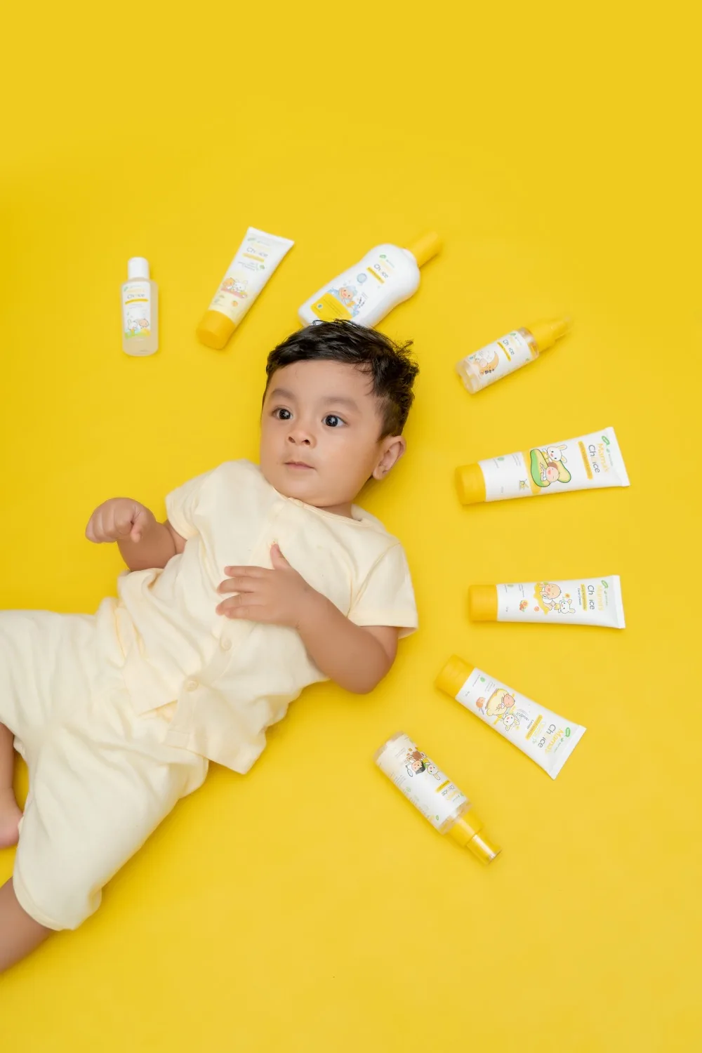 Bayi bergerak aktif sambil berbaring