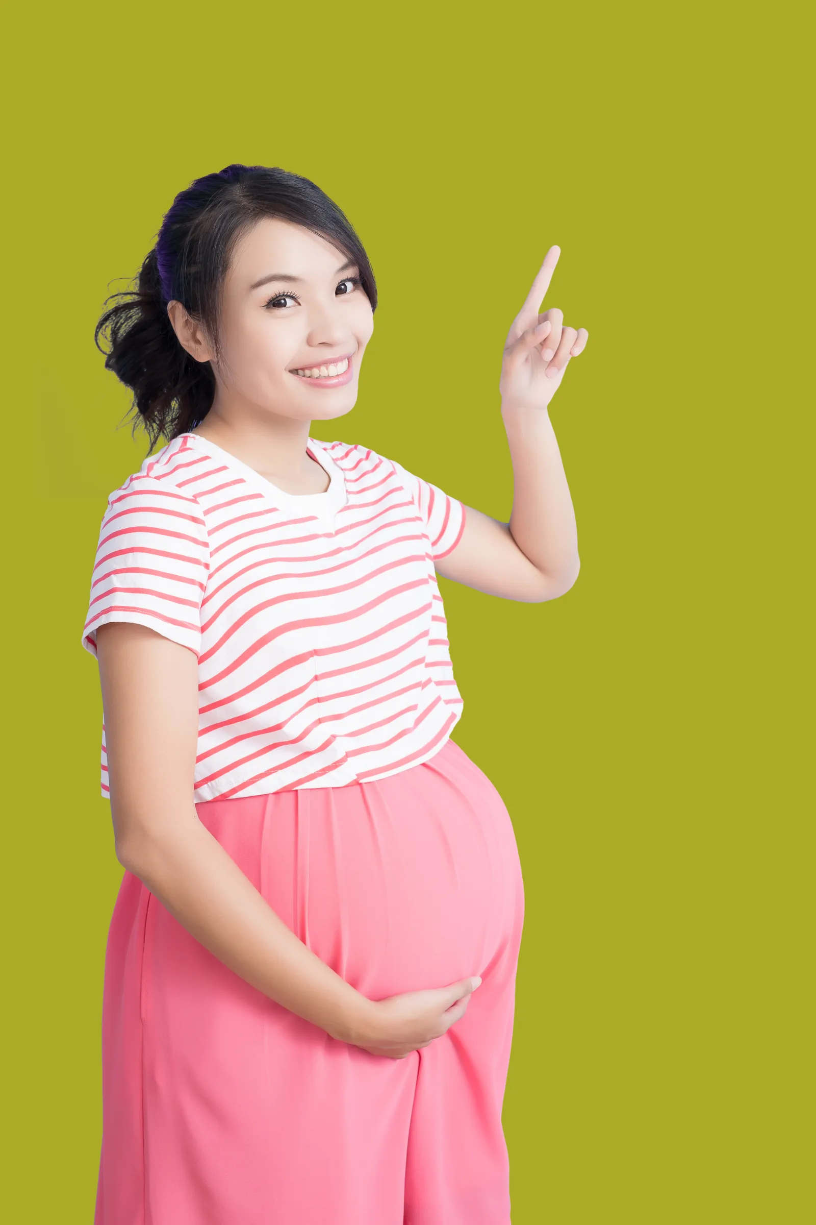 Ibu ngandhut nedahaken padharanipun